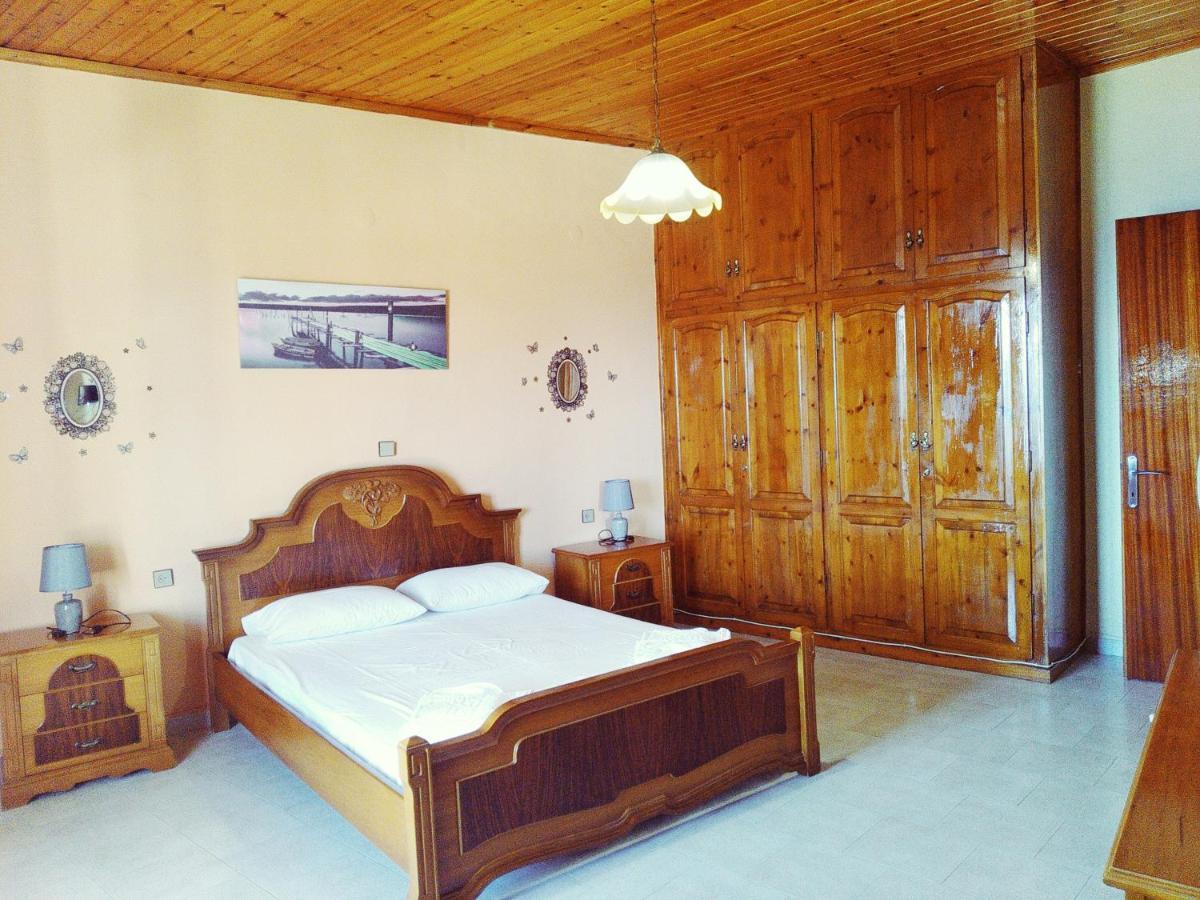 Traditional Panoramic Sea View House Lákones Exteriér fotografie