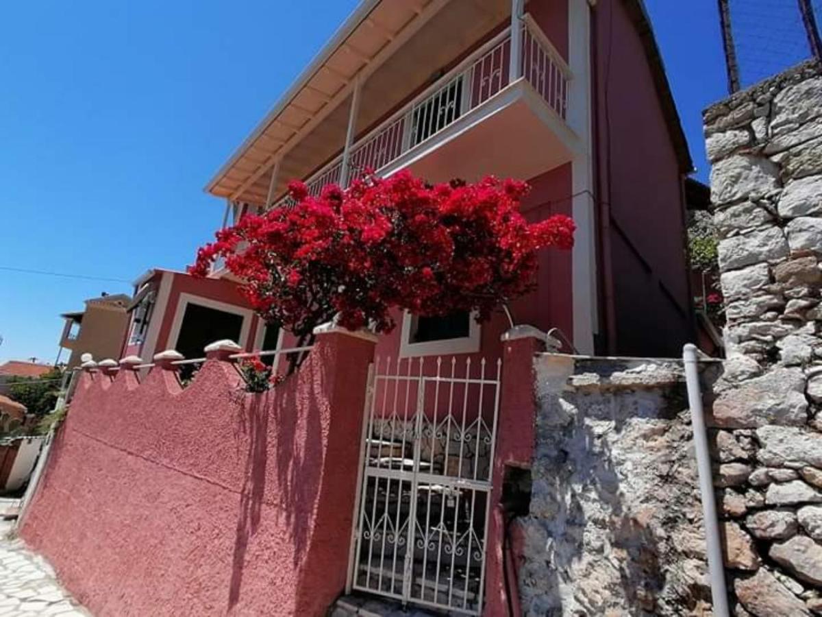 Traditional Panoramic Sea View House Lákones Exteriér fotografie