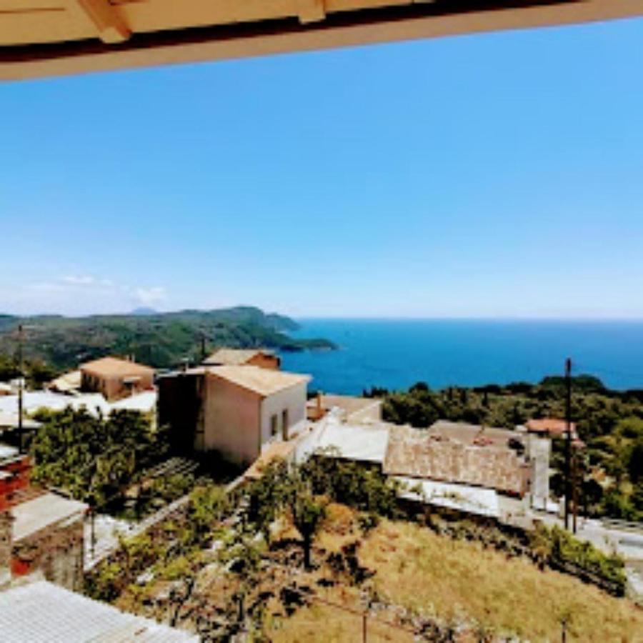 Traditional Panoramic Sea View House Lákones Exteriér fotografie